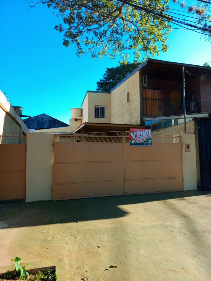 Casa de 1 dormitorio en venta - Zona Pablo Allain casi Paunero (DETRAS CLUB ALEMAN)