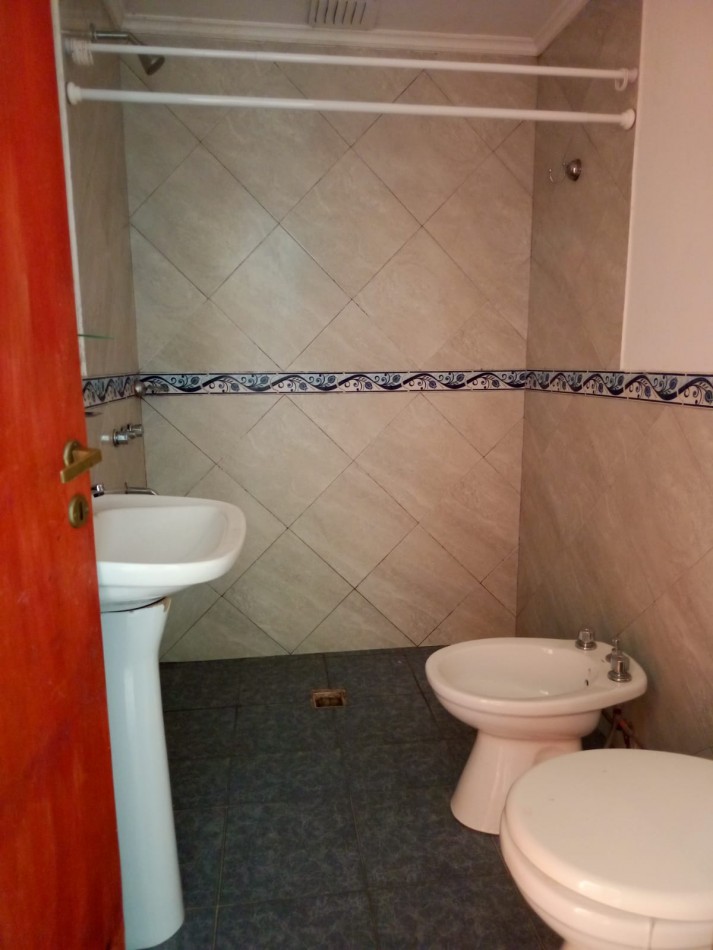 OPORTUNIDAD DEPARTAMENTO EN VENTA SOBRE CALLE BEETHOVEN CASI AV. ALEM