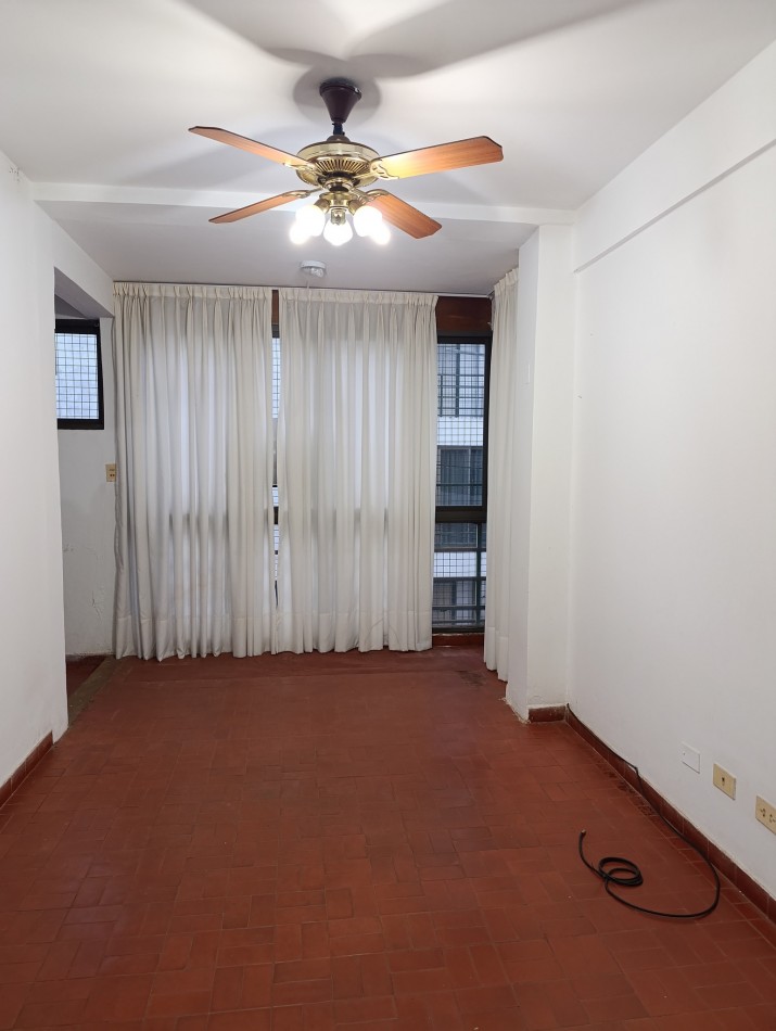 SE VENDE DEPARTAMENTO - FRANCISCO DE HARO CASI AV. ALEM