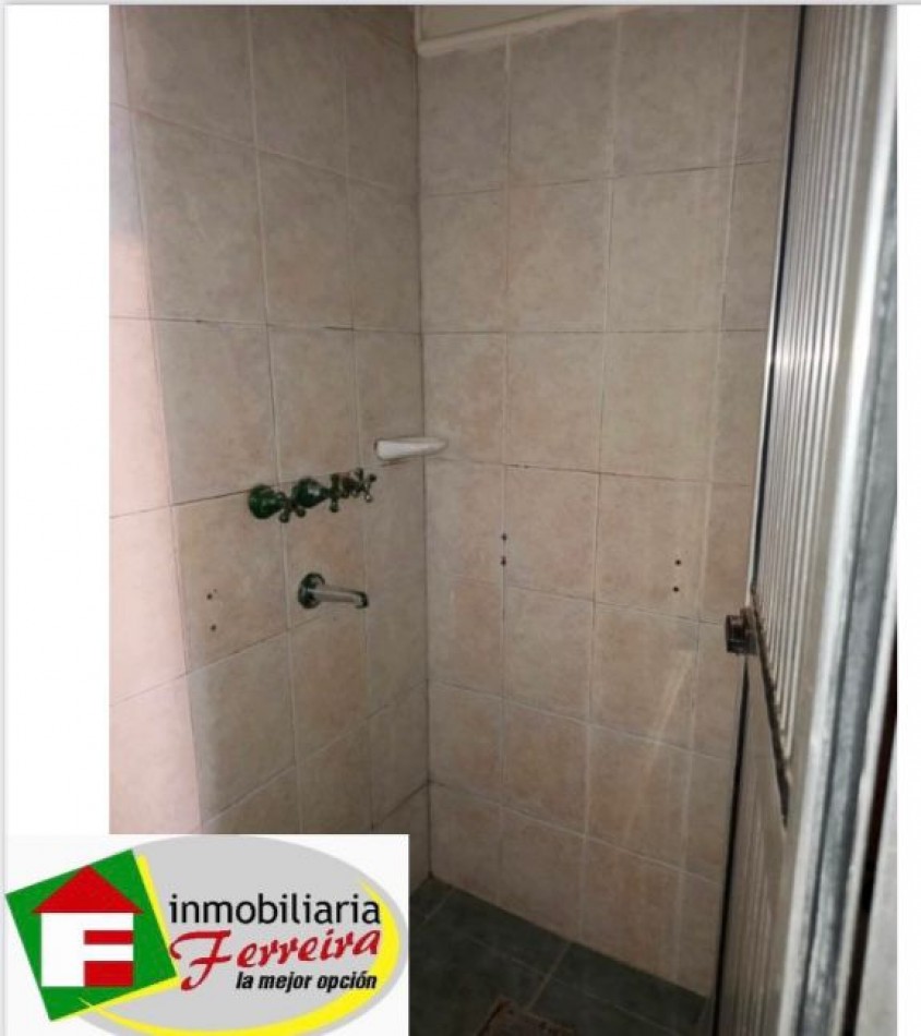 SE ALQUILA SALON SOBRE AV. LAVALLE CASI AV. BLAS PARERA