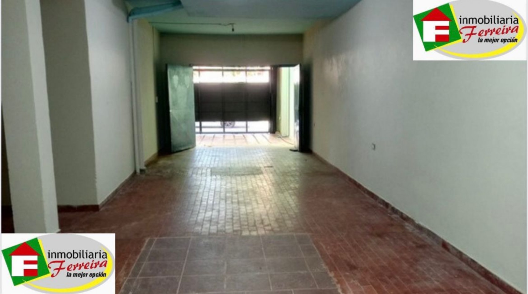 SE ALQUILA SALON SOBRE AV. LAVALLE CASI AV. BLAS PARERA