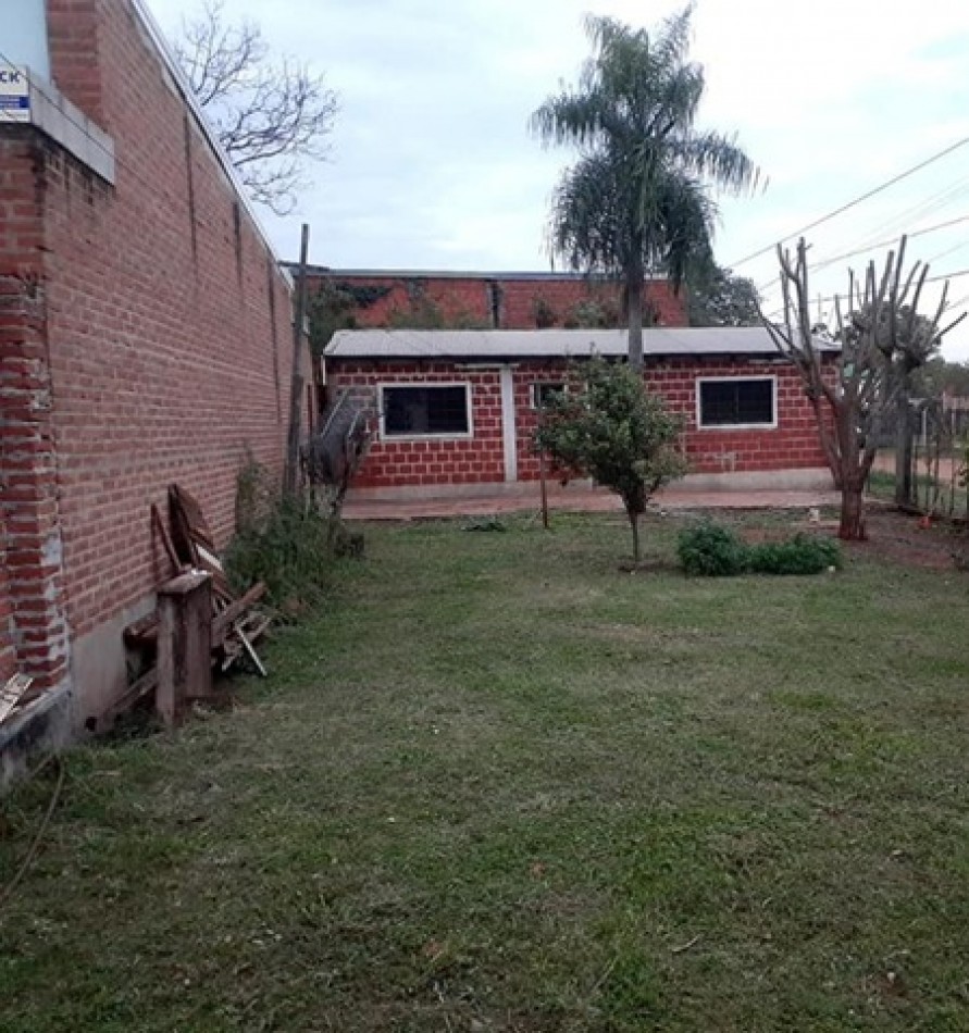 Casa en venta - Zona Av. Lopez y Planes y Jauretche. 1 DORM. USD 50.000