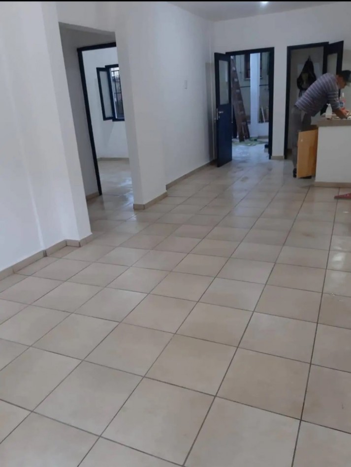 DEPARTAMENTO EN ALQUILER - PLANTA BAJA- $500.000