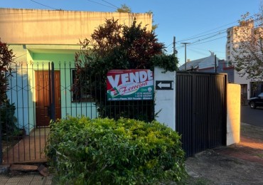 Casa en esquina en Villa Sarita